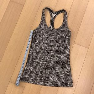 Lululemon cool racerback size 4